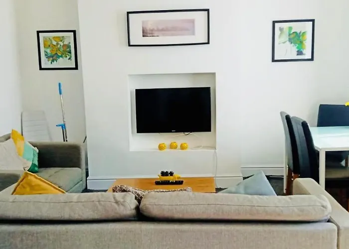 Vinery Four-bedroom House