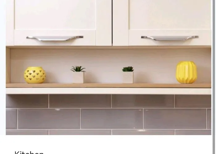 Vinery Four-bedroom House * לידס